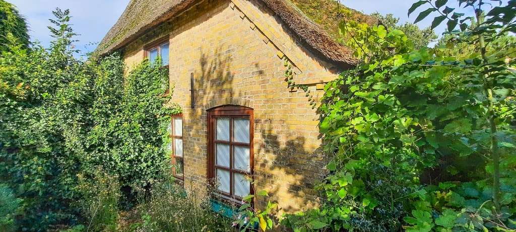 Liebhaberobjekt: Reetdachhaus mit Potenzial zur Entfaltung des ursprünglichen Charmes!, Schleswig Flensburg Kreis – Bild 2