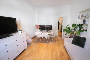 Schoppershof - Tolle Altbauwohnung im Hochparterre mit Einbauküche und großer Terrasse – Die vollständige Adresse der Immobilie erhältst du vom Anbieter., 90489 Veilhof, Nürnberg – Vorschaubild 2