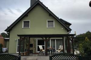 Schönes, geräumiges Haus mit vier Zimmern in Berlin, Französisch Buchholz (Pankow) – Tomatenweg 39, 13127 Französisch Buchholz, Berlin – Vorschaubild 2