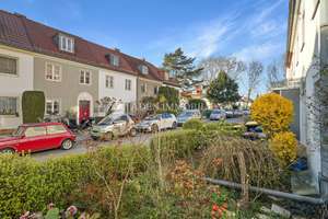 Fliegerviertel: 6-Zimmer-Reihenhaus mit 151m² Grundfläche und 120m² Garten! – Kleineweg 51, 12101 Tempelhof, Berlin – Vorschaubild 3