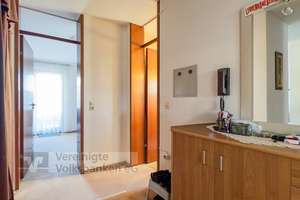 3-Zimmerwohnung mit Balkon und Tiefgaragenplatz in Reutlingen / Storlach – Die vollständige Adresse der Immobilie erhältst du vom Anbieter., 72760 Reutlingen-Mitte, Reutlingen – Vorschaubild 3