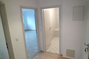 Ruhige 2-Zimmer-Wohnung mit Balkon & TG-Stellplatz in Friedrichshofen – 85049 Friedrichshofen-Hollerstauden, Ingolstadt – Vorschaubild 5