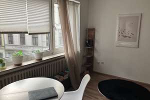 1-Zimmer Wohnung im 2. OG in Köln Altstadt & Neustadt-Nord – Friesenwall 45, 50672 Altstadt/Nord, Köln – Vorschaubild 2