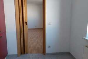 2 Zimmer Eibauküche und Balkon – Rößlerstraße 7, 9120 Chemnitz – Vorschaubild 3