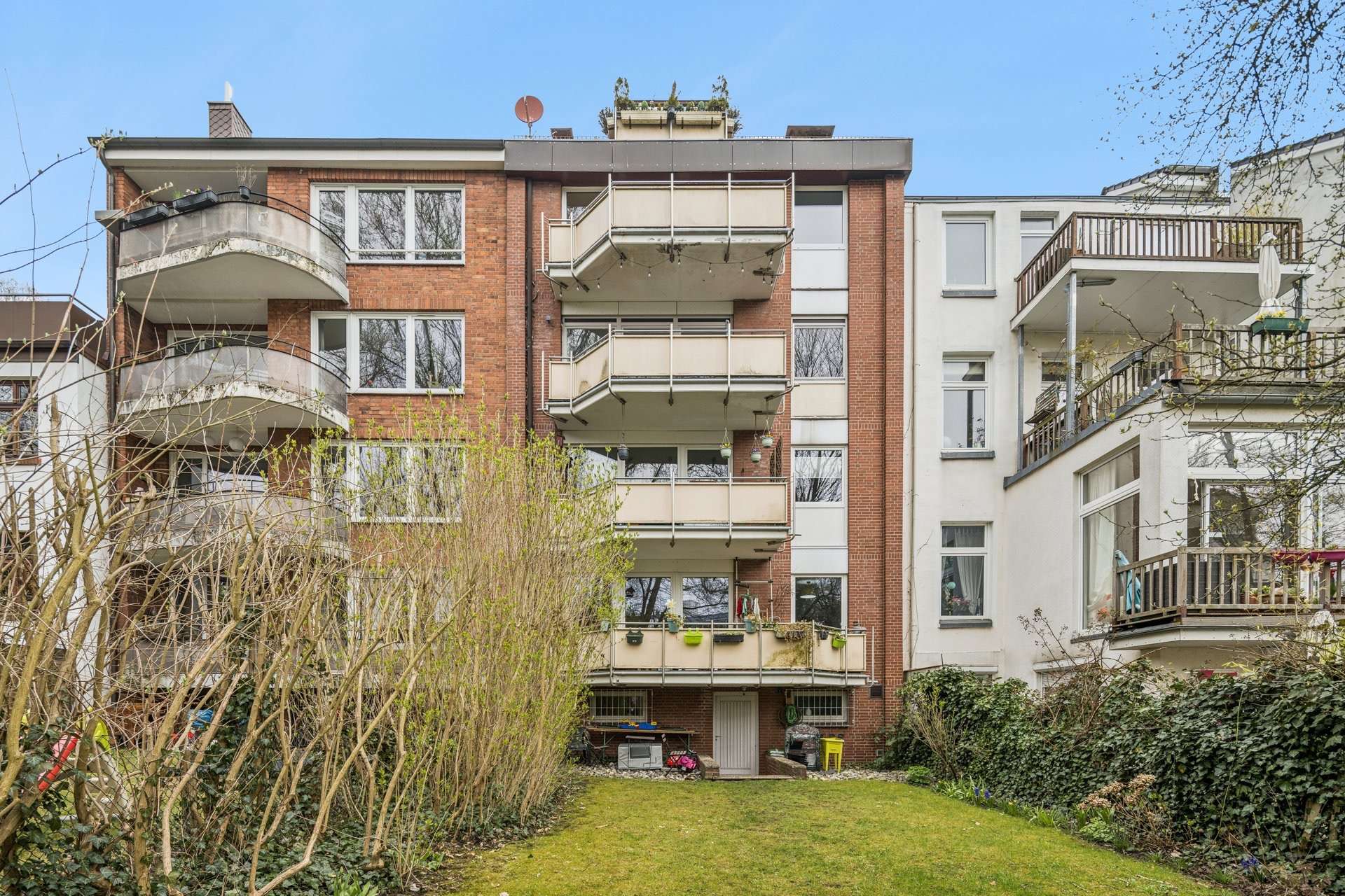 Helle 3-Zimmer-Wohnung mit 2 Balkonen in Toplage Eimsbüttel, Hamburg – Bild 3