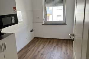 Frisch renovierte 3-Zimmer-Wohnung mit Balkon in zentraler Lage von Pfersee – Luitpoldstr 13, 86157 Pfersee-Süd, Augsburg – Vorschaubild 6