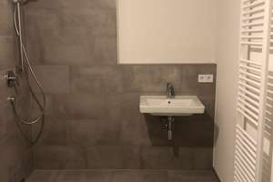  1,5-Zimmer-Wohnung mit Einbauküche und Balkon in Grünau (Köpenick), Berlin – Regattastraße 23/25, 12527 Grünau, Berlin – Vorschaubild 4