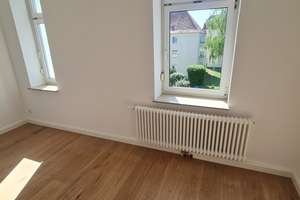 +4 Zimmer Familienwohnung-Wohnungsvideo anschauen! Parkett-Einbauküche+ – Die vollständige Adresse der Immobilie erhältst du vom Anbieter., 1219 Strehlen, Dresden – Vorschaubild 14