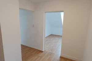 Attraktive DG-Wohnung in Köln Neustadt-Süd – Luxemburger Straße 76, 50674 Köln – Vorschaubild 3