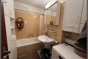 „Wohnen in begehrter Lage von Degerloch – 2,5 Zimmer mit Südbalkon, Aufzug  Tiefgarage“ – Die vollständige Adresse der Immobilie erhältst du vom Anbieter., 70597 Hoffeld, Stuttgart – Vorschaubild 12