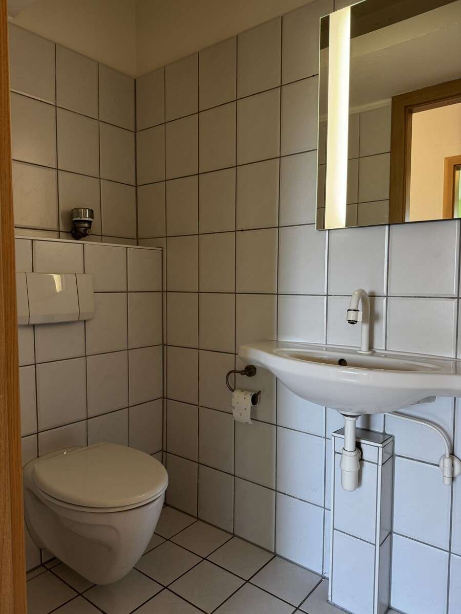 Immobilie in Baunatal - Ihre neue 3-Zimmerwohnung in Baunatal-Altenbauna
Genießen Sie die Aussicht... - Bild 6