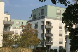 Lichtdurchflutete, ruhige 3 Zi-Wohnung mit Parkblick von privat, EBK, Loggia, Balkon, Gäste-WC – Fischer-von-Erlau-Straße 5a, 80689 Am Westbad, München – Vorschaubild 6