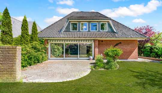 Bild von Repräsentatives Einfamilienhaus in Top-Lage von Delmenhorst // 3 Wohnungen möglich // teilweise reno