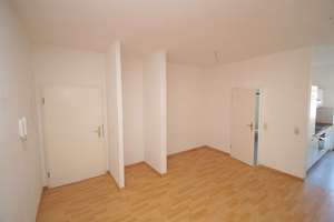 Wohnungspaket in Leipzig-Reudnitz – Drei attraktive 2-Zimmerwohnungen, ca. 176 m² – Die vollständige Adresse der Immobilie erhältst du vom Anbieter., 4317 Reudnitz-Thonberg, Leipzig – Vorschaubild 5