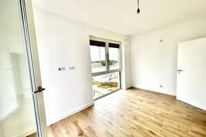 Wiesbaden 3br penthouse 120m² condo, rooftop, 2 parking, fitted kitchen 10min to Clay – Die vollständige Adresse der Immobilie erhältst du vom Anbieter., 65191 Bierstadt, Wiesbaden – Vorschaubild 4