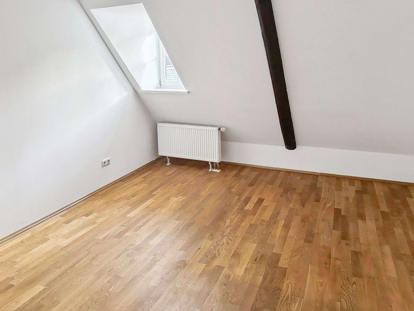 Immobilie in Vilshofen an der Donau - Traumhafte, sanierte ca. 165 m² große Penthouse-Maisonette-Wohnung im Zentrum von Vilshofen, Denkmal - Bild 7