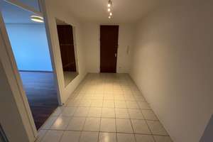 Wohnen mit Charakter: Großzügige 5-Zimmer-Wohnung in Heidelberg – Mombertplatz 31, 69126 Emmertsgrund, Heidelberg – Vorschaubild 8