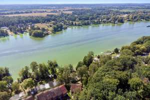 Charmantes Reihenendhaus in idyllischer Lage von Neu Fahrland – Die vollständige Adresse der Immobilie erhältst du vom Anbieter., 14476 Neu Fahrland, Potsdam – Vorschaubild 2