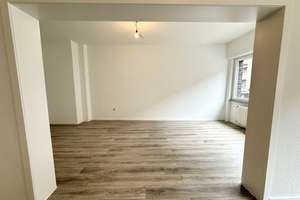 Erstbezug nach Renovierung - Ihr neues Zuhause in Duisburg! – Unter den Ulmen 130, 47137 Untermeiderich, Duisburg – Vorschaubild 4