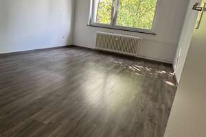 helle 2-Zimmer Wohnung *Hochpaterre* in Heckinghausen – Gosenburg 14, 42289 Heckinghausen, Wuppertal – Vorschaubild 3