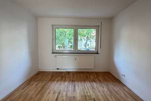 Helle 3-Zimmer-Wohnung im Hochparterre in St. Leonhard – Heinrichstr. 22, 90439 Sankt Leonhard, Nürnberg – Vorschaubild 4