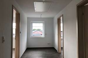 Morderne Doppelhaushälfte mit Carport und Garten – Schumannstr. 3a, 26349 Jade – Vorschaubild 8