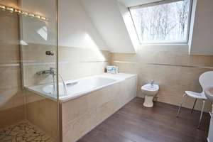Spektakuläres 3-Familienhaus in Stadtparknähe !
- Eigentümerwohnung  300 m² bezugsfrei - – Die vollständige Adresse der Immobilie erhältst du vom Anbieter., 44791 Grumme, Bochum – Vorschaubild 14