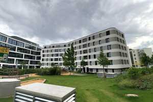 Stilvolle 4-Zimmer-Wohnung mit Balkon komplett möbliert in Köln Bayenthal – gustav heinemann ufer 90a, 50968 Köln – Vorschaubild 1