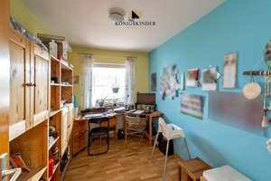 Vater,Mutter,Kind - gern auch mit Oma und Opa
Grosses Haus mit modernisiertem Dach und Ausbaureserv – Die vollständige Adresse der Immobilie erhältst du vom Anbieter., 73630 Remshalden – Vorschaubild 35
