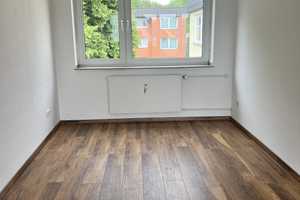 Helle und gepflegte 3-Raum-Wohnung mit Balkon in Dortmund-Aplerbeck - sofort verfügbar! – Dortmund – Vorschaubild 2