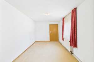 Teilmodernisiertes Einfamilienhaus mit Garage und Nebengebäude in Vettweiß-Kelz! – Broichstraße 7, 52391 Düren (Kreis) – Vorschaubild 23