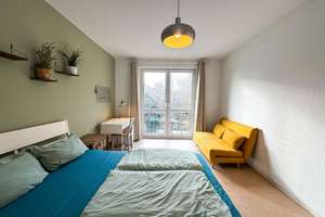 Helle, Bezugsfreie 2-Zimmer Wohnung, 2.OG in Prenzlauer Berg – Storkower Straße 88, 10409 Prenzlauer Berg, Berlin – Vorschaubild 3