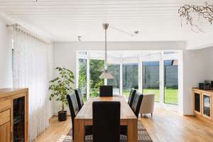 Gepflegtes freistehendes Einfamilienhaus mit Garten & Wintergarten - Fürth-Unterfarrnbach – Die vollständige Adresse der Immobilie erhältst du vom Anbieter., 90766 Unterfarrnbach, Fürth – Vorschaubild 7