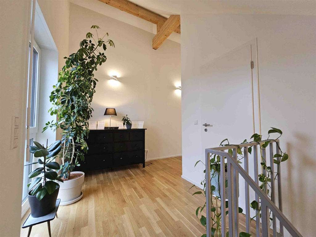 Immobilie in Essenheim - Neuwertiges und großzügiges Traumhaus mit Einliegerwohnung in erstklassiger Lage - Bild 8