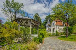 Historische Villa von 1904 mit Seeblick, großem Grundstück, Teich und viel Privatsphäre – Starnberg (Kreis) – Vorschaubild 9
