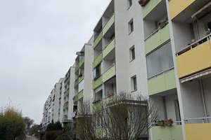 3-Raumwohnung - vermietet, in ruhiger Wohnlage ! – Akeleiweg 5a, 12487 Johannisthal, Berlin – Vorschaubild 2