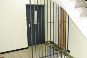 BEZUGSFREI ! Kernsanierte  möblierte 2 Zimmer-Wohnung 54m² mit Aufzug, EBK im Herzen von Nürnberg – Die vollständige Adresse der Immobilie erhältst du vom Anbieter., 90402 Altstadt, St. Lorenz, Nürnberg – Vorschaubild 4