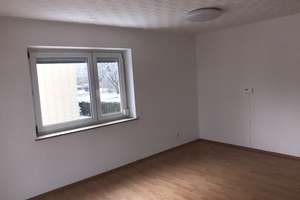 Wohnen mit Charakter: 3-Zimmer-Wohnung in Albstadt – Hohbergplatz 3, 72461 Albstadt – Vorschaubild 3