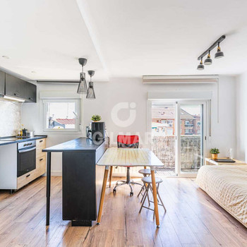 WOHNUNG VERMIETET BIS 2027  Diese gemütliche Wohnung in Pozuelo de Alarcón ist eine einzigartige Gel