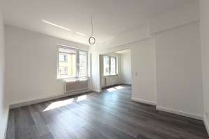 Umfassend saniert & modern – helle Wohnung mit Einbauküche und Balkon – Neue Straße 47, 27576 Lehe, Bremerhaven – Vorschaubild 8
