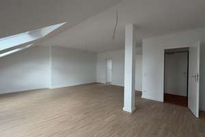 Wohnung mit 3 ZKDB in Düsseldorf Unterrath (saniert)