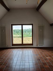 Wohnen mit Charakter: 2-Zimmerwohnung in einer sanierten Vierkanthof mit Blick ins Wurmtal