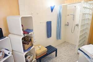 Wohnen mit Wellnessfaktor – Stilvolles Zuhause mit Sauna und Schwimmbad – Die vollständige Adresse der Immobilie erhältst du vom Anbieter., 38442 Stadtmitte (Ortsteil), Wolfsburg – Vorschaubild 15