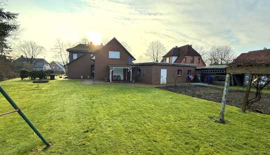Bild von KEINE KÄUFERPROVISION! 3-Familienhaus mit Potenzial für Anleger oder Selbstnutzer