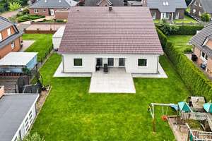 Provisionsfrei - Topmodernes und exklusives Einfamilienhaus in ruhiger Lage von Celle – Die vollständige Adresse der Immobilie erhältst du vom Anbieter., 29225 Celle – Vorschaubild 5