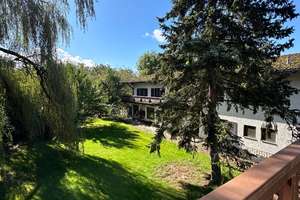 Herrschaftliche Villa auf großzügigem Grundstück mit eigenem Teich sowie Hallen und landw. Flächen – Die vollständige Adresse der Immobilie erhältst du vom Anbieter., 94501 Aldersbach – Vorschaubild 1
