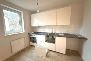 Sanierte 2-Zi-Whg mit neuer EBK & Balkon & Tageslichtbad | WG geeignet – Illerweg 10, 30519 Döhren, Hannover – Vorschaubild 2