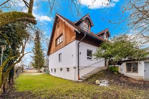 Gemütlich, hell und kunstvoll – 2,5-Zimmer-Wohnung mit 120 m² Gartenparadies – Die vollständige Adresse der Immobilie erhältst du vom Anbieter., 81249 Altaubing, München – Vorschaubild 17