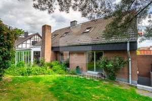 Architektonisch ansprechendes freistehendes Einfamilienhaus in Meckenheim-Altendorf. – Rhein-Sieg-Kreis – Vorschaubild 1