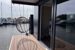 LUXUS Hausboot - 3 Etagen - 100m² Wohnen + 120 m² SONNENTERRASSE - Kamin, Kino, komplett individuell – Berlin – Vorschaubild 83